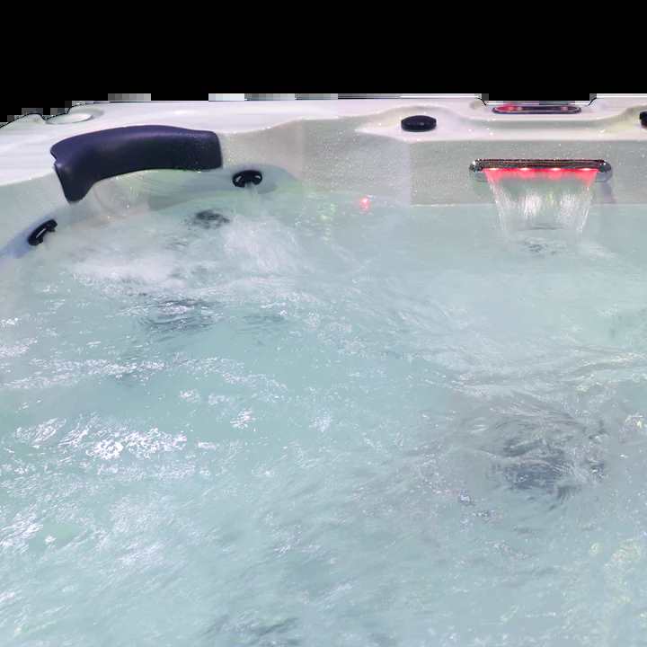 Huron GL 7-Person 46-Jet Hot Tub